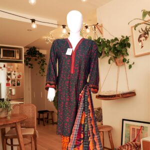 Bin Saeed Signature 3-Piece Suit – Elegant Dark Green with Artistic Mix Hues