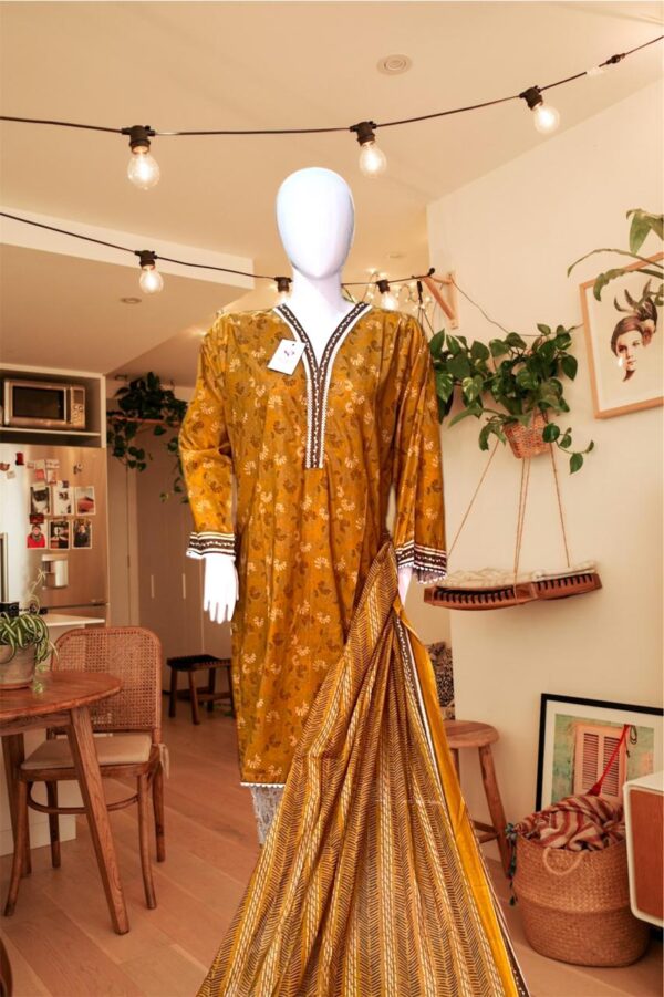 Bin Saeed Mustard Floral 3-Piece Stitched Lawn Suit – Contrast White Trousers & Striped Dupatta - Image 3