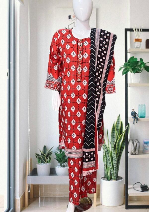 Bin Saeed – Red 3-Piece Printed Classic